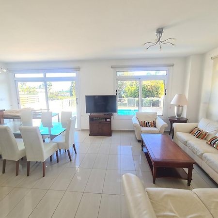 Horizon Villa Protaras Exterior photo